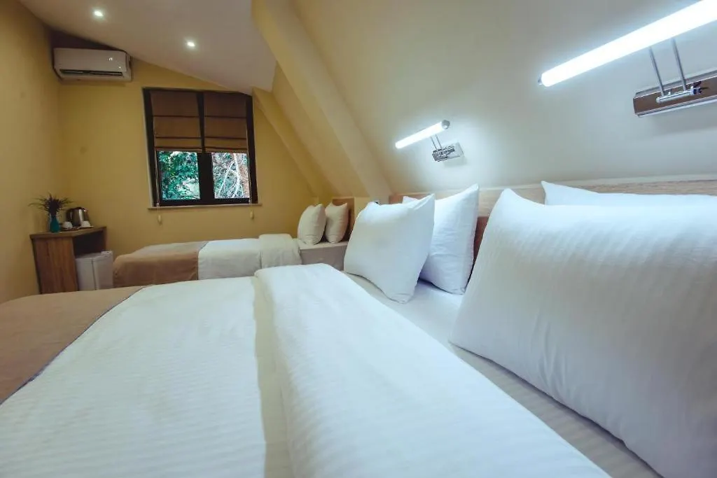 Hotel Brick House Τυφλίδα
